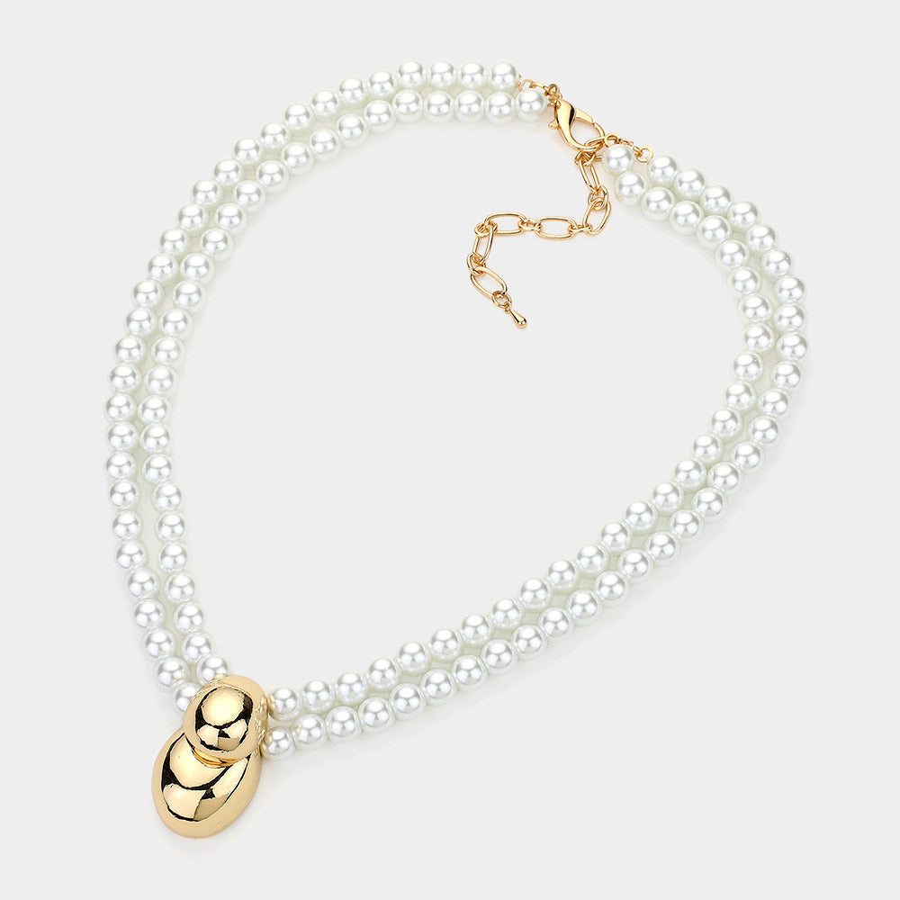 Pendant Pearl Necklace
